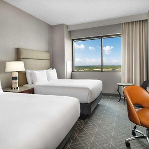 Queen Room Two Queen Beds City View